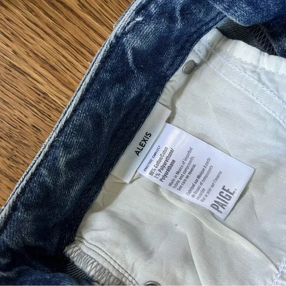 PAIGE Alexis Barrel Leg Jeans - Picture 3 of 5